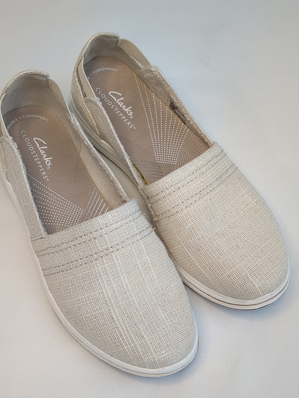 Clark's Cloudsteppers Breeze Step Glittery Canvas Slip On Shoes Sz 8